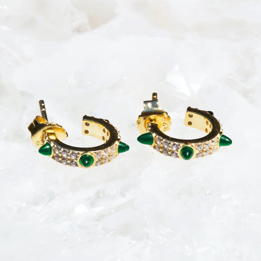 BISHOP HUGGIES- GREEN ONYX